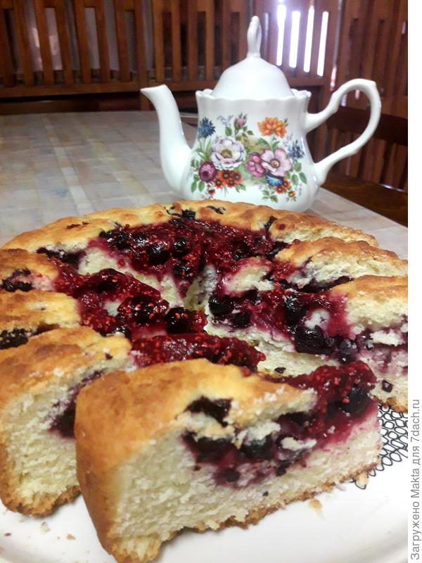 Угощайтесь, пжлста!