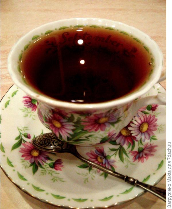 К тортику, любимая в городе чашка.