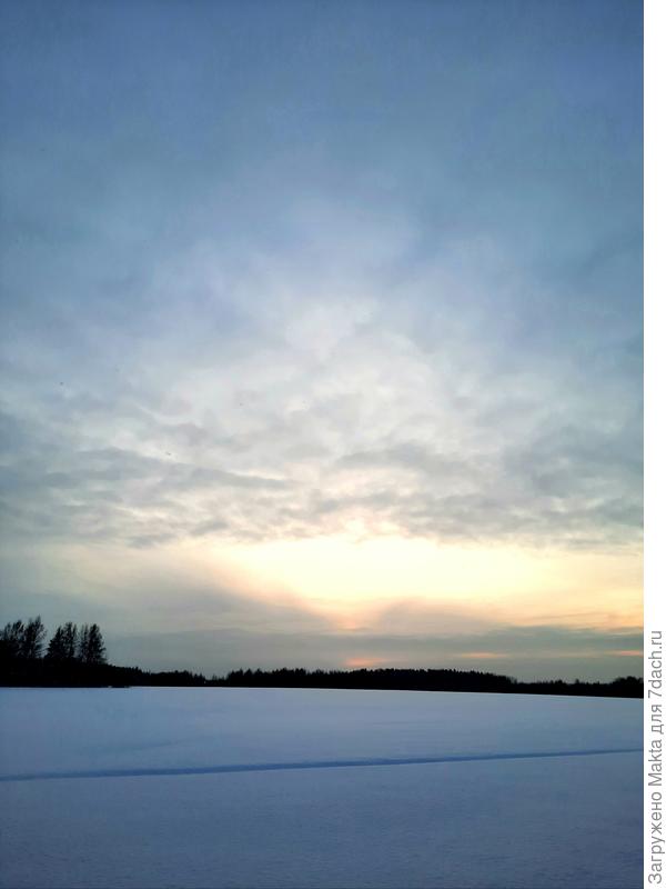 Сумерки надвигаются быстро