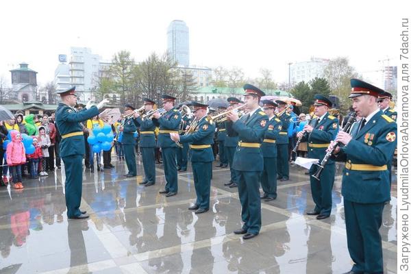 Вальс под духовой оркестр