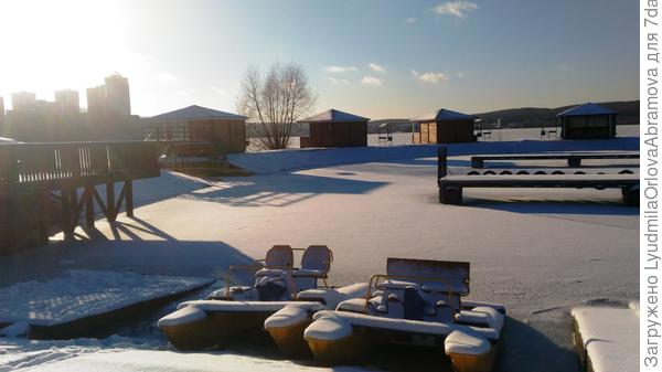 и катамараны...