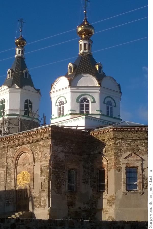 храм