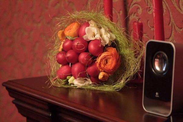 Букет из редиски. Фото с сайте https://boomstarter.ru/