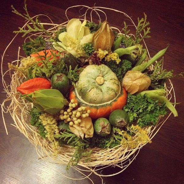 Тыква сорта "шляпа кардинала", физалис, фейхоа, петрушка, фасоль. Фото с сайта https://vk.com/o_horosho