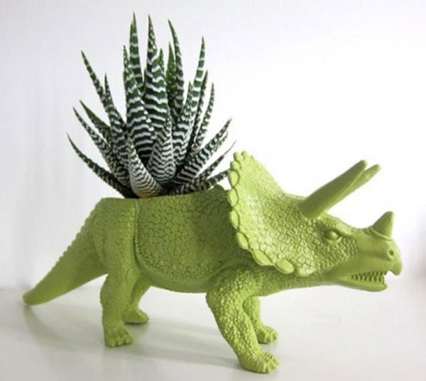 Дино-кашпо. Фото с сайта http://www.bravacasa.rs