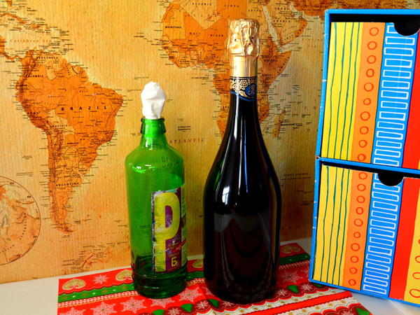 Бутылка отмыта и обезжирена растворителем