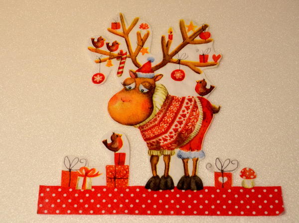 Вырезанный из салфетки рисунок