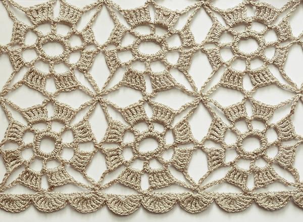 Такие салфетки впишутся в любой интерьер.