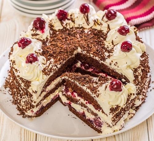 Шварцвальдский торт с вишней и шоколадом/Фото: К. Виноградов/BurdaMedia