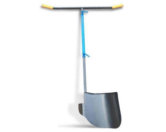 Лопата Вятский пахарь. Фото с сайта leso-torg.ru