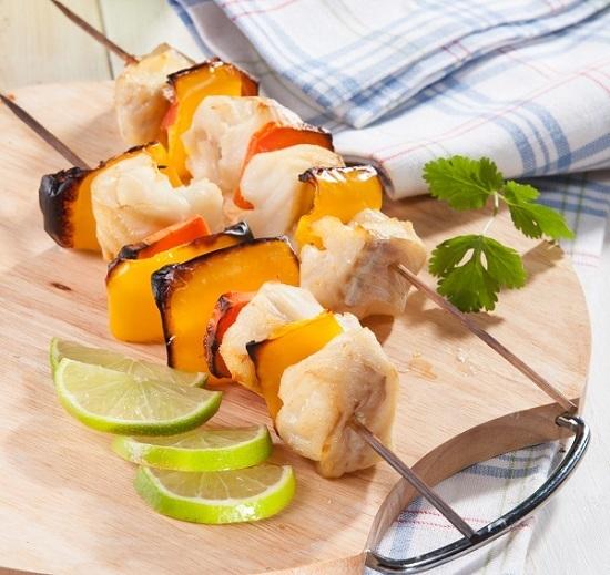 Шашлык из трески с перцем. Фото: Валентина Билунова/BurdaMedia