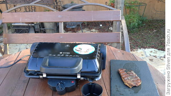 Очень быстро готовится  стейк