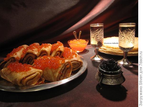 Рюмки с металлическими ножками