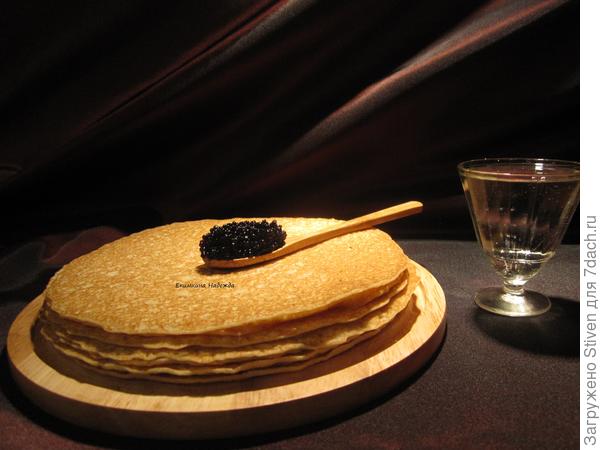 Эксклюзивная, граненая рюмка в одном экземпляре хранится на даче