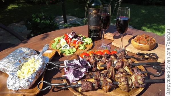 Мои любимые рюмки с кривыми ножками