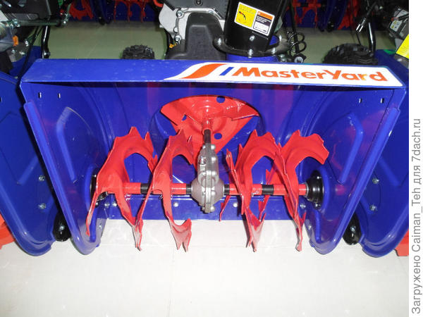 Шнек бензинового снегоуборщика