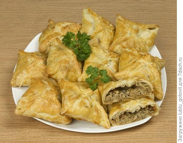 Пирожки-конвертики с мясом и грибами/Фото: А. Соколов/BurdaMedia