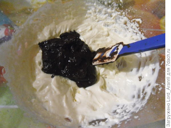 9. И смешиваем со сливками..