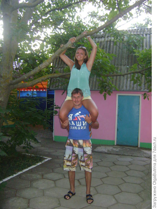 По грецким орехом мой муж с моей сестрой - у нас всегда большая компания