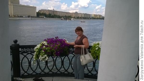 прогулка по Москве перед встречей сына