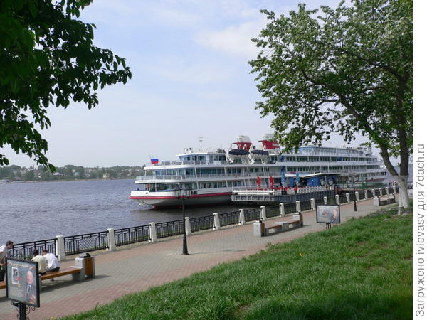 Набережная Волги