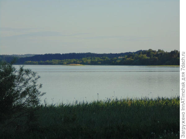 вид на озеро