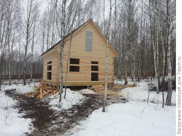 фото дома со стороны въезда