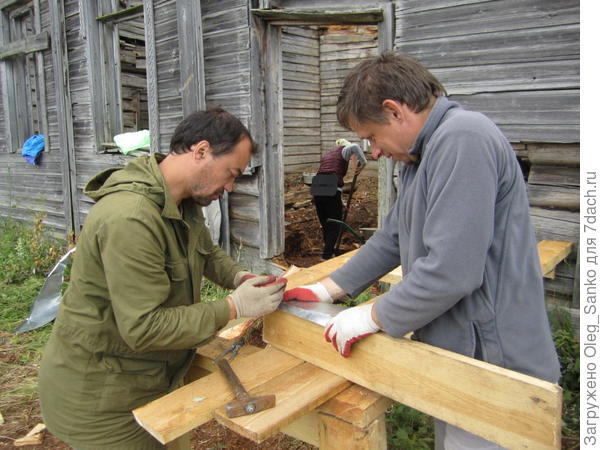 Работа по &quot;месту&quot; при кровельных операциях