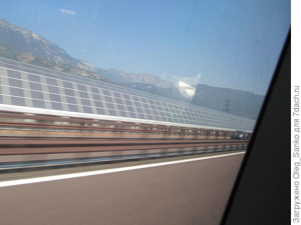 Звукоизолирующее ограждение автострады