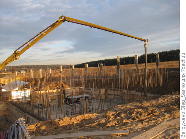 Подача бетонной смеси