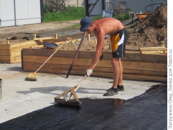 Нанесение мастики