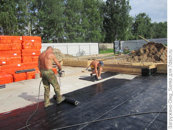 Сваривание гидроизоляционного ковра