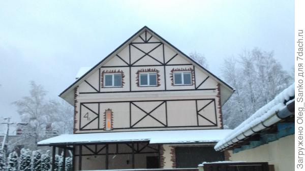 Отделка могла быть более увесистой и фактурной