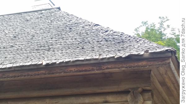 Этот снимок я сделал в музее  русского деревянного зодчества в Великом Новгороде