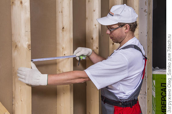 Измерение размера между стойками