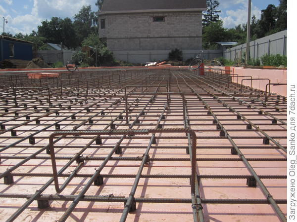 Монтаж арматурного каркаса плиты