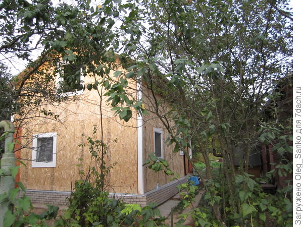 Дом облицован Цементно-Стружечной Плитой