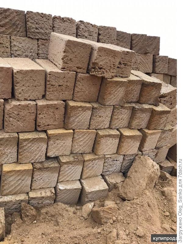 Řezaný materiál stěny