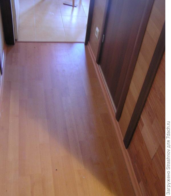 отделка стены ламинатом