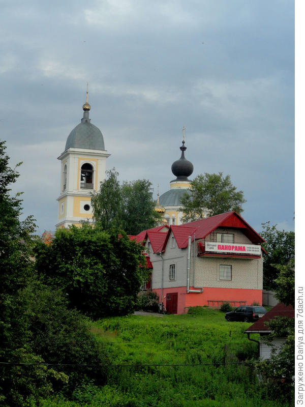 Вид из окна нашей гостиницы