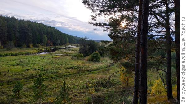 Долина реки Ирбитки. Вид со скалы.