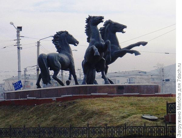 "Стихия"