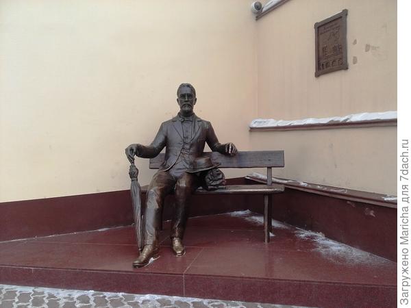 Памятник А. П. Чехову Памятник А. П. Чехову