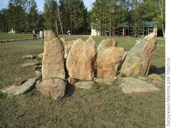 Плиточные могилы. Бронзовый век (I тыс до н.р.)