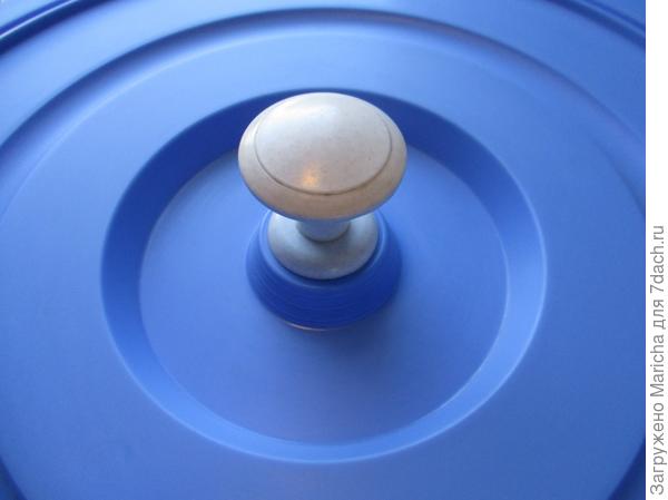 Теперь крышка легко открывается