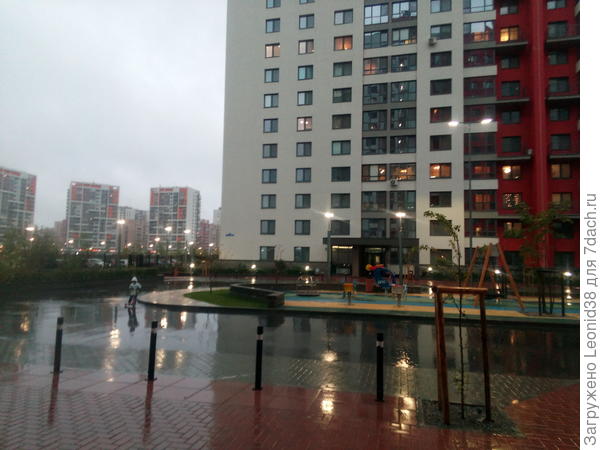старшему и дождь не помеха