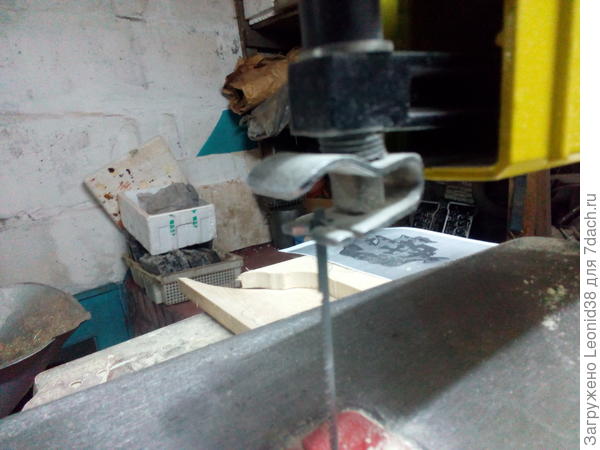 Александр, показываю крепеж и пилки, стационарного лобзика.