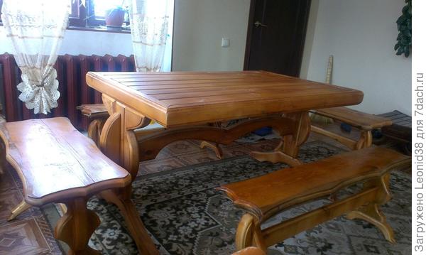 стол с лавочками в дом