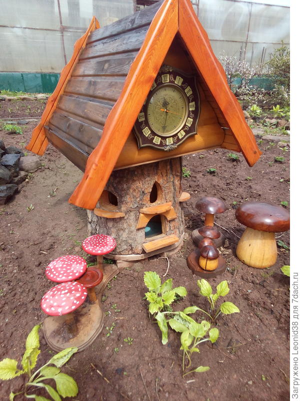 домик из чурки