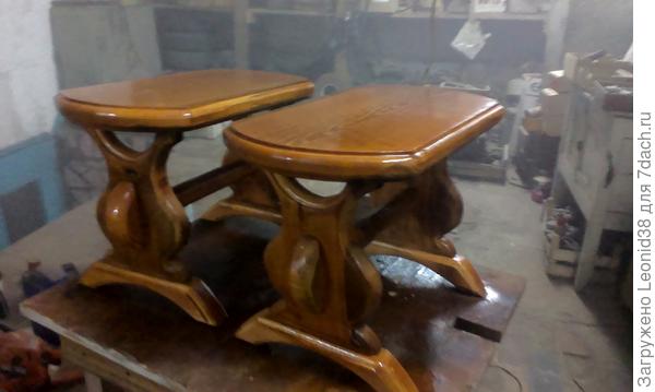 Я своей супруге сделал лавочки на все случаи